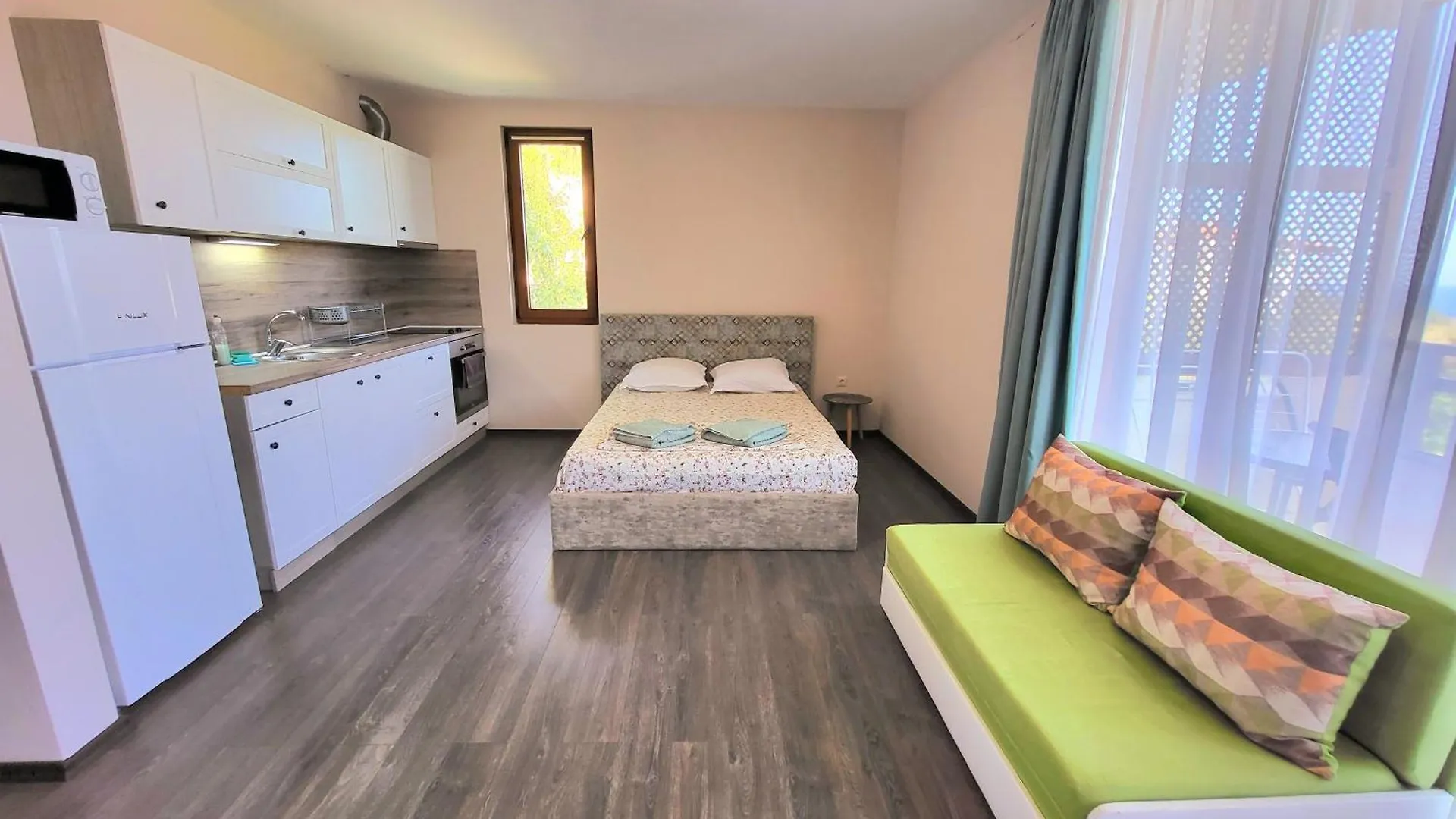 Vip Apartments In Sozopol 0*,